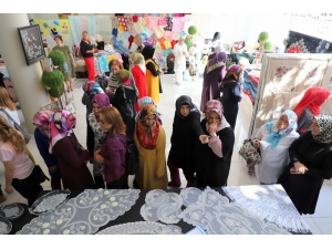 Kişisel Gelişim Kursları Tanıtıldı