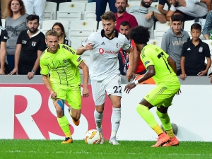 Uefa Avrupa Ligi: Beşiktaş: 0 - Sarpsborg: 0 (İlk Yarı)