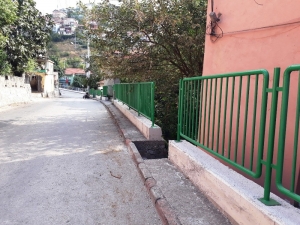 İzmit’te Yol Ve Çevre Bakımları Devam Ediyor