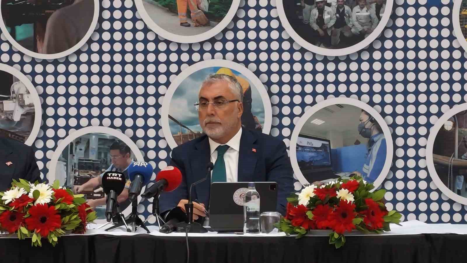 bakan-isikhan-issizligi-2029-da-yuzde-7-6-seviyesine-indirmeyi-hedefliyoruz