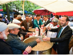 Ünye’de Gönüller Aşure İle Tatlandı