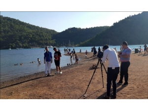 Engelli Korosundan ‘Deniz Üstü Köpürür’ Klibi