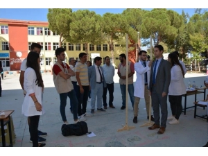 Sağlık Elçisi Öğrencilerden Selendili Öğrencilere Ziyaret