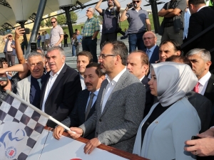 30 Ülkeden 250 Sporcunun Katıldığı Uluslararası Dağ Bisikleti Şampiyonası Başladı