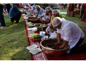 Dünyanın İlk Acılı Lezzet Festivali Başlıyor