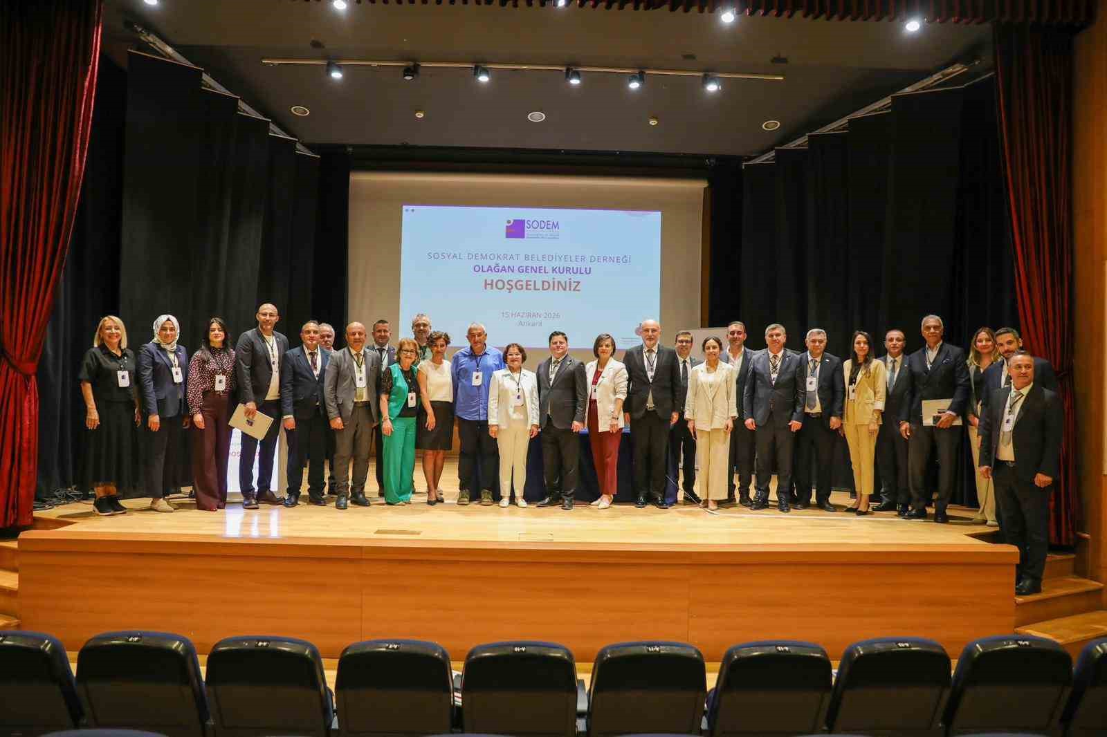 didim-belediye-baskani-gencay-sodem-baskan-yardimciligina-secildi