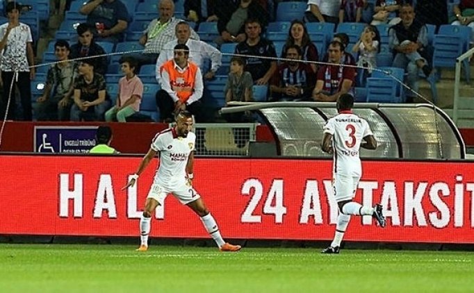 Yasin Öztekin Ve Ronaldo Türkiye'nin Gündemine Oturdu