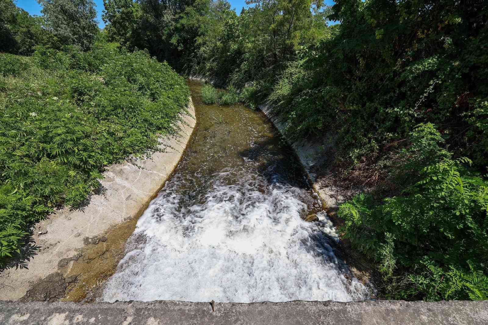 15-gunde-800-bin-metrekup-su-sapanca-golu-ne-ulastirildi