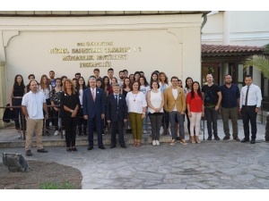 Rektör Budak, Yeni Egelilerle Buluştu