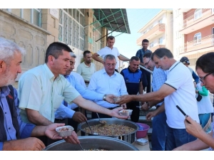 Gediz’in Yeşilçay Köyünde Aşure Etkinliği