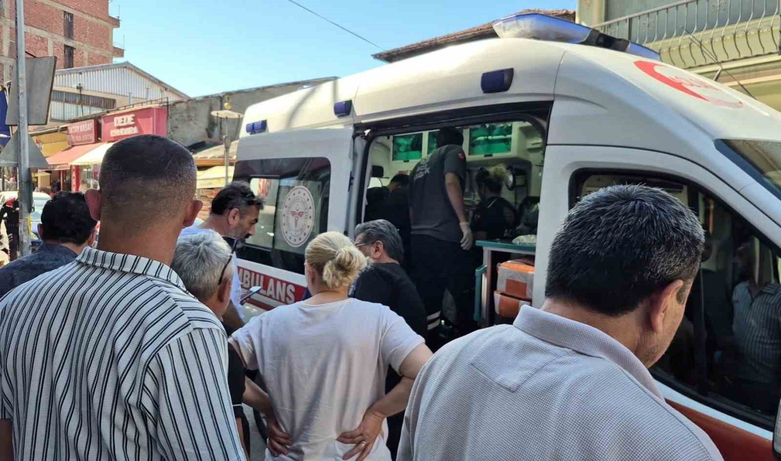 bartin-da-bir-kisi-cadde-ortasinda-yarali-halde-bulundu