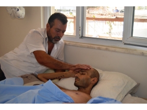 Kanser Hastası Oğlu İçin Yardım Bekliyor