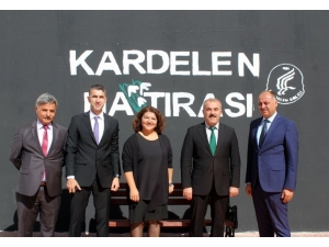 Milli Eğitim Müdürü Demir Kardelen Koleji’ni Ziyaret Etti