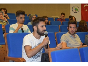 Yeni Öğrenciler İçin Oryantasyon Programı