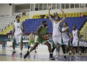 Mamak Belediyesi Basketbol Takımı Çeyrek Finalde