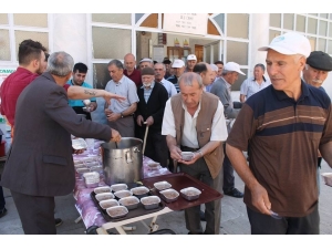 Eskigediz’de Aşure Etkinliği