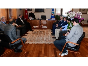 Eskişehir Milletvekili Sazak’tan, Rektör Prof. Dr. Çomaklı’ya Ziyaret