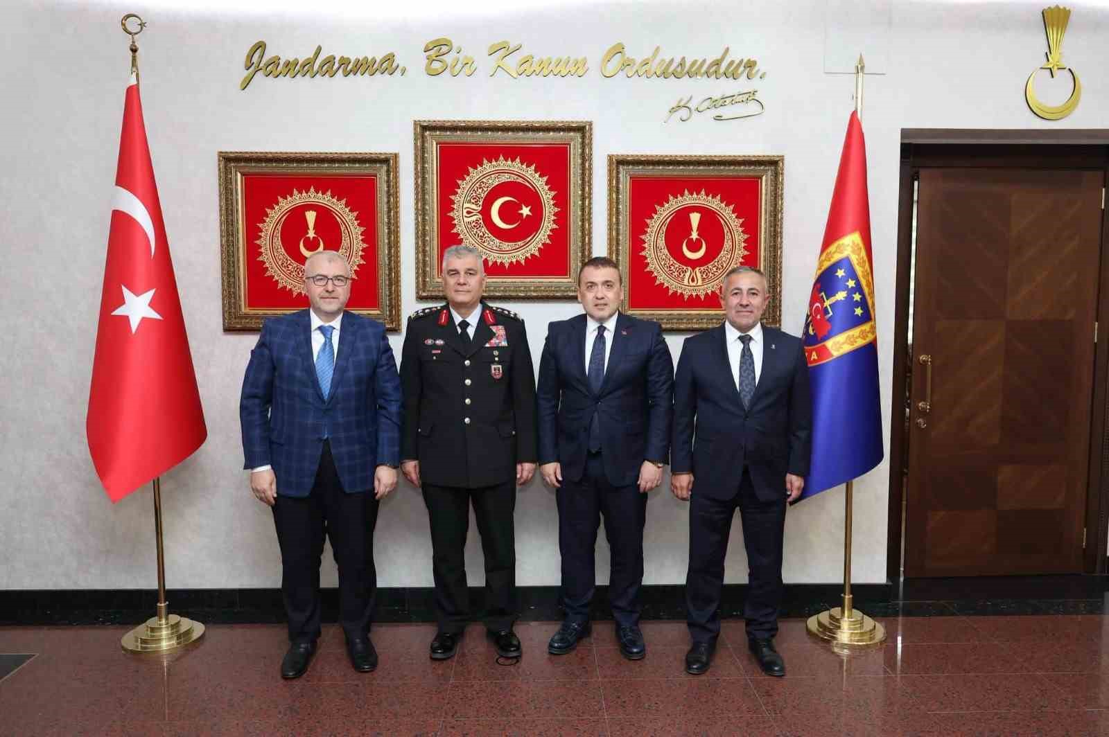 bilecik-heyeti-ankara-da-guvenlik-kurumlarinda-temaslarda-bulundu