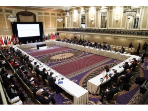 Dışişleri Bakanı Çavuşoğlu: “Terör Örgütleri Hala Duruyor”