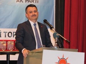 Bakan Pakdemirli İzmir’de Ak Partililerle Bir Araya Geldi