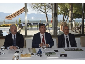 Burdur Belediye Başkanı Ercengez: “Burdur Gölü’ndeki Çekilme Son 10 Yıldır Logaritmik Olarak Arttı”