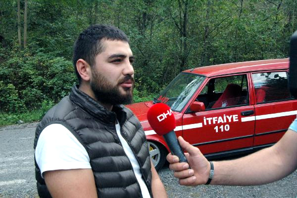 Trabzon'da Bir Vatandaş, İlçede İtfaiyesi Olmadığı İçin Arabasını İtfaiye Aracına Çevirdi