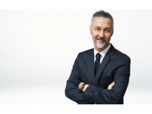 Düzgün Göğüsler Kadınlarda Öz Güven Sağlıyor