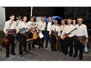 Yöreler Renkler Akdeniz Ve Ege Gecesiyle Devam Etti