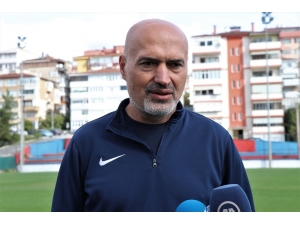 Levent Açıkgöz, “Ümraniyespor Maçına En İyi Şekilde Hazırlanacağız”