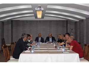 Aziziye’de Muhtarlar Zirvesi