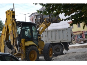 Şuhut Atatürk Parkında Çevre Düzenleme Çalışmaları