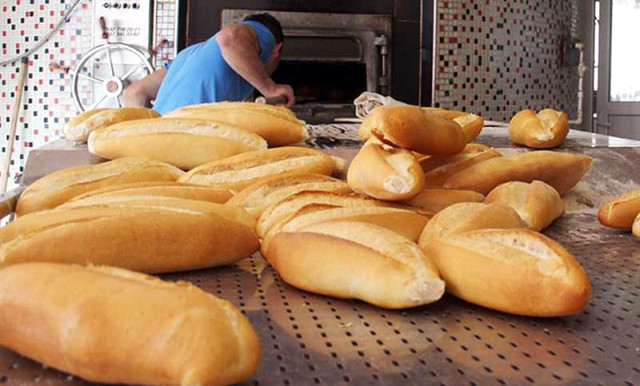 İstanbul'da Semte Göre Değişik Ekmek Fiyatı! Bir Yerde 1,25, Bir Yerde 1,50