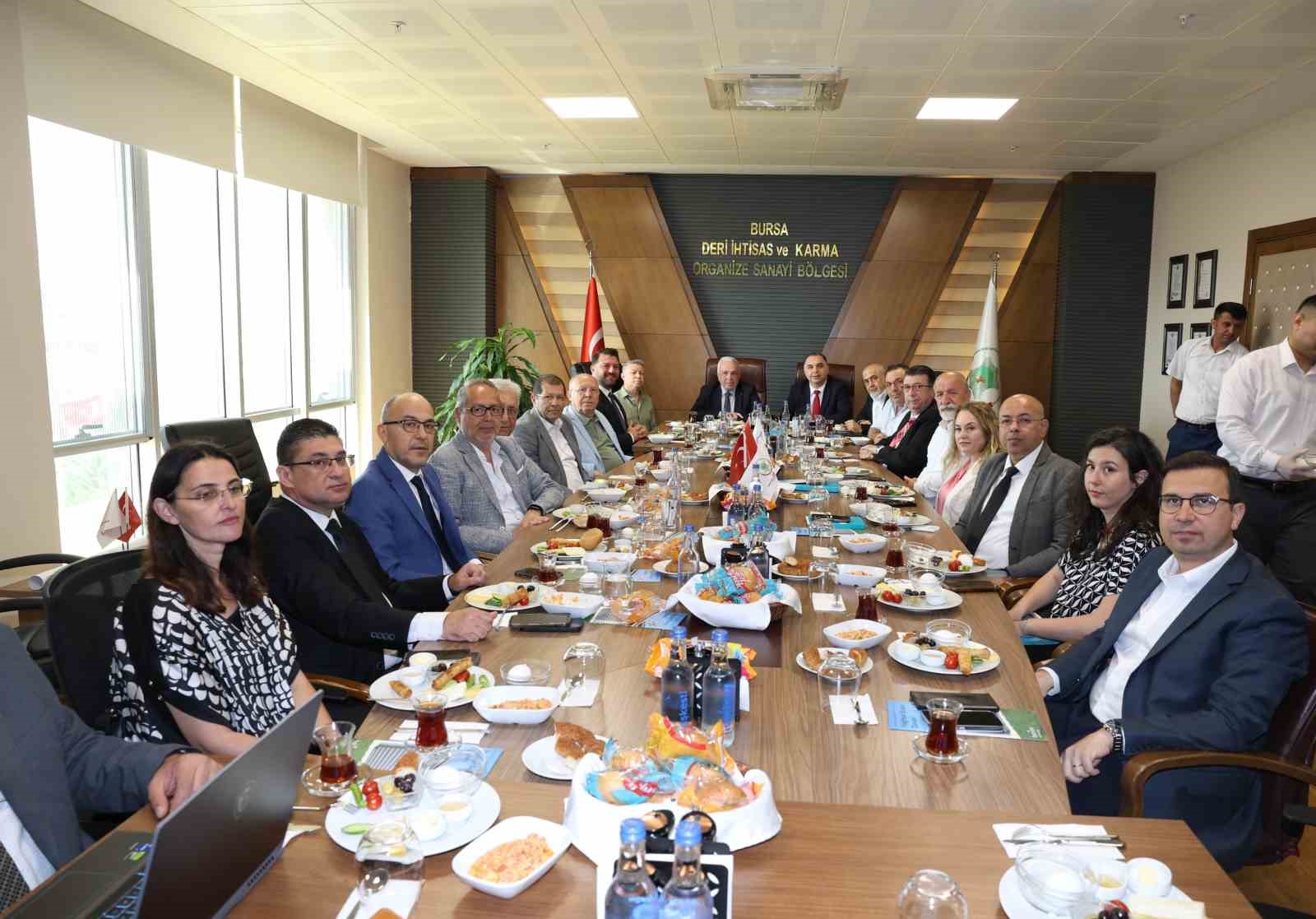 baskan-sadi-ozdemir-sanayicilerle-bulustu