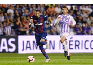 Enes Ünal’lı Real Valladolid, İlk Galibiyetini Aldı