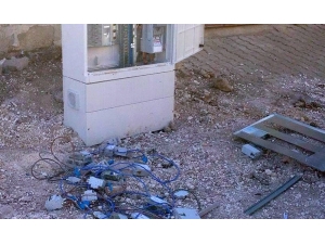 Kaçağı Önleyen Panolara Saldırı Yapıldı