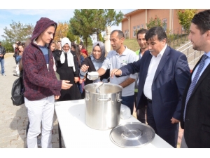 Öğrenciler, Sosyal Medya Üzerinde Aşure İstedi, Başkan Koca Çağrıya Sessiz Kalmadı