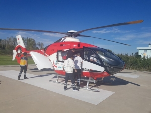Ambulans Helikopter 5 Yaşındaki Havva’nın İçin Geldi