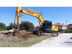 Yeni Yollar Vatandaşların Hizmetine Sunuluyor