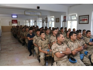 Madde Bağımlılığını Önleyici Tedbirler Bilinçlendirme Eğitimi Verildi