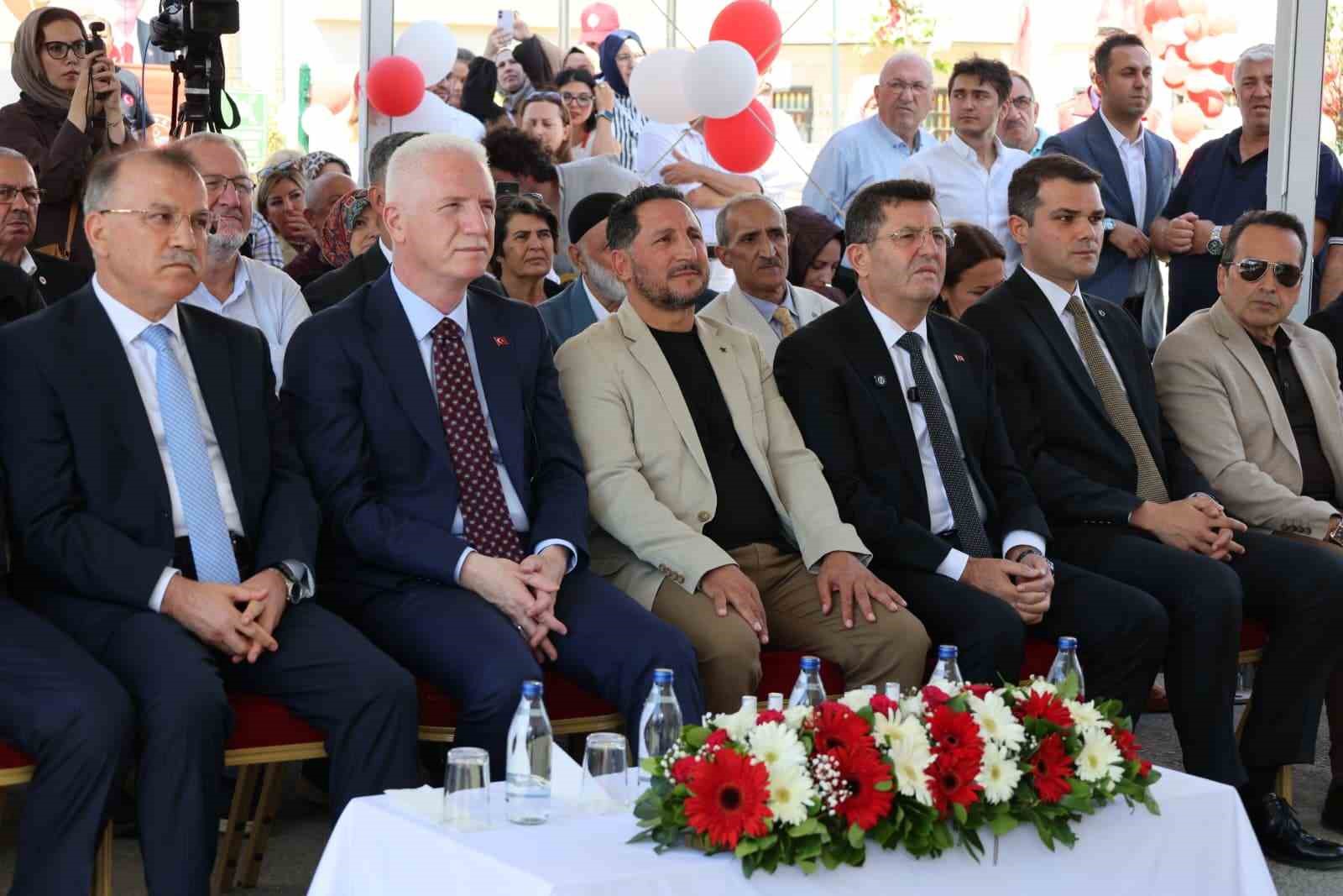 cekmekoy-un-saglik-hizmetlerine-yeni-merkez