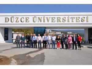 Üniversitede Sağlıklı Toplum Temiz Çevreyle Başlar Etkinliği