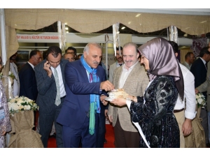 Tuşba Belediyesi ‘9. Van Turizm Ve Seyahat Fuarı’na Damgasını Vurdu