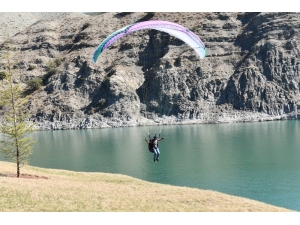 Tunceli,yamaç Paraşütü Akrobasi Şampiyonası’na Hazırlanıyor