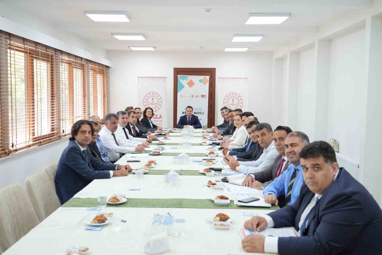 mugla-da-ilce-milli-egitim-mudurleri-kurulu-toplantisi-gerceklestirildi
