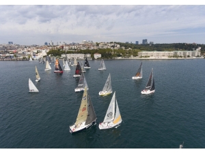 17’nci Turkcell Platinum Bosphorus Cup’ın İlk Günü İstanbul Boğazı’nda Koşuldu