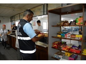 Kartepe’de Okul Kantin Denetimleri Sürüyor