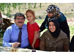 Başkan Can, Mahalle Sakinleriyle Bir Araya Geldi