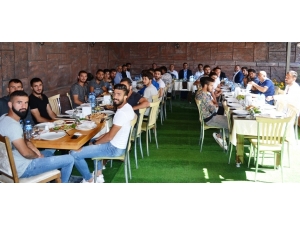 Erciş Gençlik Belediye Spora Moral Yemeği