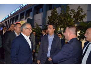 Fenerbahçe, Çaykur Rizespor Maçı İçin Trabzon’a Geldi