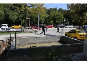 Erzincan Belediyesi İki Taksi Durağı İnşasına Başladı